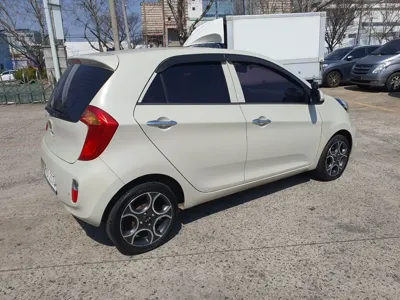Kia Morning 2012, 98861 км, за 2990.23 USD
