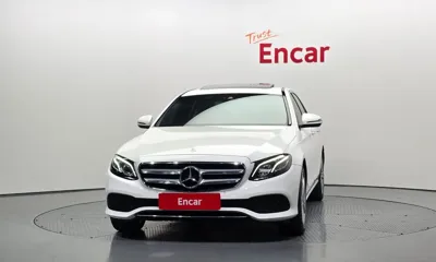Mercedes-Benz E-Class 2017, 125643 км, за 11159.25 USD