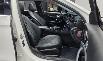 Mercedes-Benz E-Class 2017, 125643 км, за 11159.25 USD - фото 11