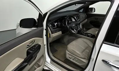 Kia Canival 2016, 135193 км, за 7491.86 USD - фото 11