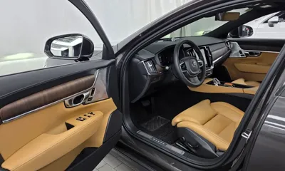 Volvo S90 2023, 49000 км, за 26632.8 USD - фото 10