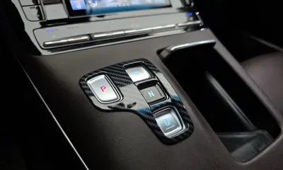 Hyundai Grandeur 2020, 117057 км, за 13088.32 USD - фото 9