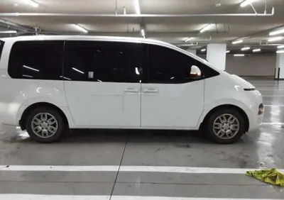 Hyundai Staria 2023, 96517 км, за 3859.79 USD - фото 11