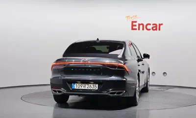 Hyundai Grandeur 2022, 62885 км, за 16410.66 USD