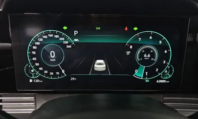 Hyundai Grandeur 2022, 62885 км, за 16279.21 USD - фото 8