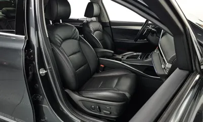 Hyundai Grandeur 2022, 62885 км, за 16279.21 USD - фото 11