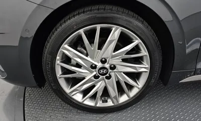 Hyundai Grandeur 2022, 62885 км, за 16279.21 USD - фото 21