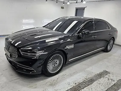 Genesis G90 2019, 172981 км, за 17065.15 USD