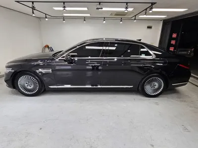 Genesis G90 2019, 172981 км, за 17065.15 USD