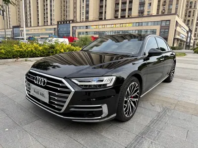 Audi A8 · 2019 год
