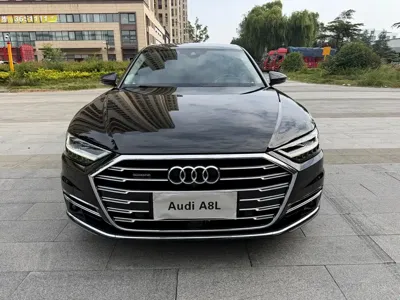Audi A8 2019, 110000 км, за 44701.9 USD