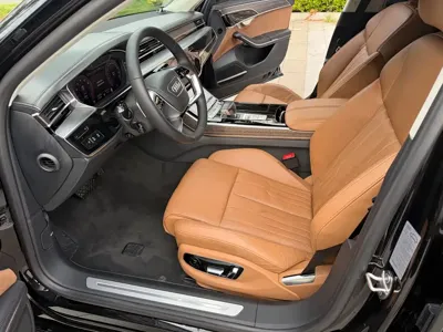 Audi A8 2019, 110000 км, за 44701.9 USD