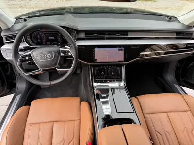 Audi A8 2019, 110000 км, за 44701.9 USD - фото 6