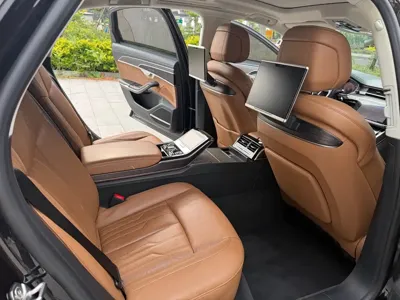 Audi A8 2019, 110000 км, за 44701.9 USD - фото 10