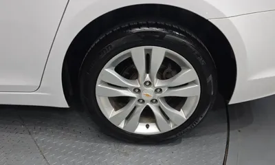 ChevroletGMDaewoo Cruze 2013, 117722 км, за 2236.25 USD