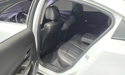 ChevroletGMDaewoo Cruze 2013, 117722 км, за 2236.25 USD - фото 11