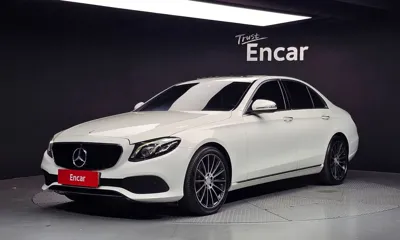 Mercedes-Benz E-Class · 2017 год
