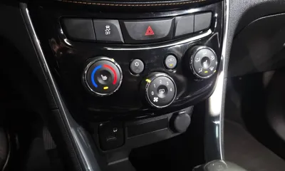 ChevroletGMDaewoo Trax 2019, 44052 км, за 6475.06 USD - фото 18