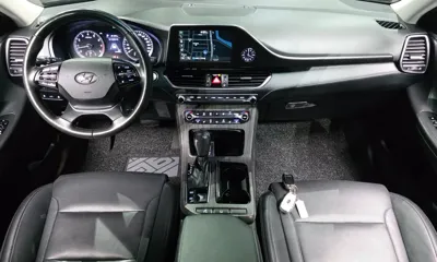 Hyundai Grandeur 2019, 137809 км, за 9441.94 USD - фото 7