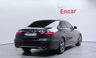 Mercedes-Benz E-Class 2023, 60276 км, за 24755.71 USD