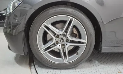 Mercedes-Benz E-Class 2023, 60276 км, за 24755.71 USD