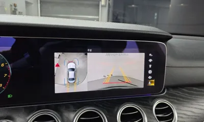 Mercedes-Benz E-Class 2023, 60276 км, за 24755.71 USD - фото 14