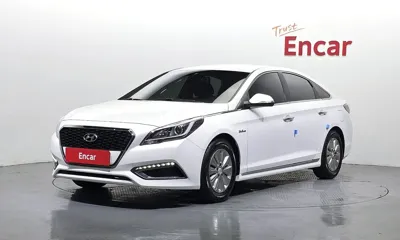 Hyundai Sonata · 2015 год
