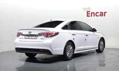 Hyundai Sonata 2015, 127050 км, за 5014 USD