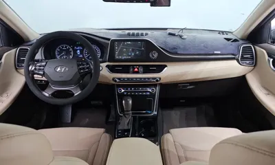 Hyundai Grandeur 2019, 165654 км, за 7090.82 USD - фото 7