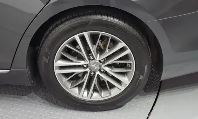 Hyundai Grandeur 2019, 165654 км, за 7090.82 USD - фото 21