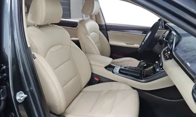 Hyundai Grandeur 2019, 165654 км, за 7090.82 USD - фото 29