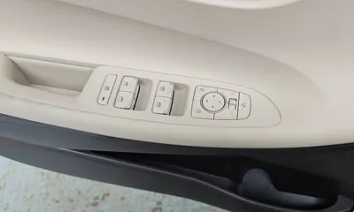 Hyundai Grandeur 2019, 165654 км, за 7090.82 USD - фото 31
