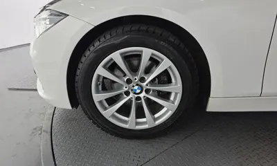 BMW 3-Series 2018, 220245 км, за 7345.77 USD