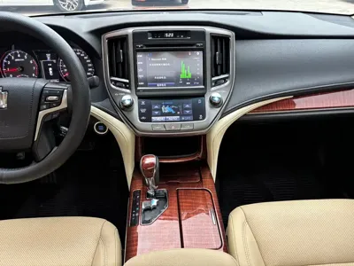 Toyota Crown 2016, 85000 км, за 13095.68 USD - фото 11