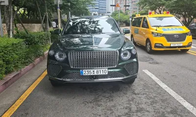 Bentley Bentayga 2025, 12000 км, за 205211.83 USD