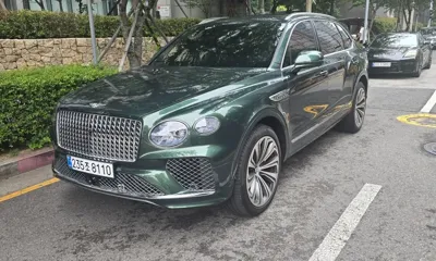 Bentley Bentayga 2025, 12000 км, за 205211.83 USD - фото 16