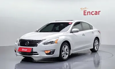 Nissan Altima · 2015 год
