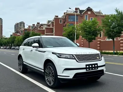 Land Rover Velar 2018, 118000 км, за 22742.61 USD
