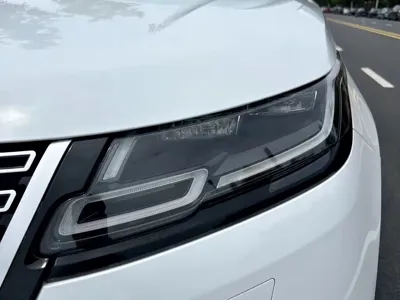 Land Rover Velar 2018, 118000 км, за 22742.61 USD - фото 8