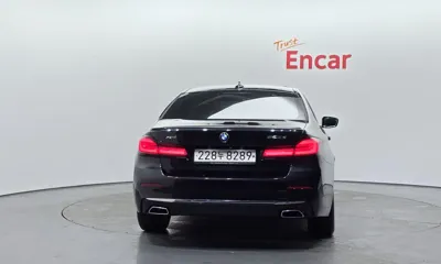 BMW 5-Series 2021, 75729 км, за 24222.13 USD