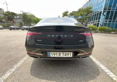 Genesis G90 2023, 47009 км, за 8901.14 USD