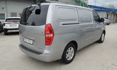 Hyundai Starex 2014, 196737 км, за 3250.34 USD