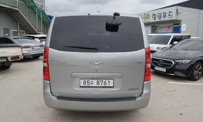 Hyundai Starex 2014, 196737 км, за 3250.34 USD