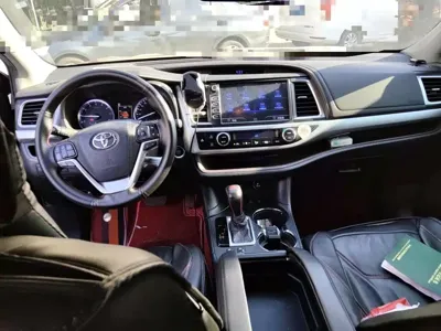Toyota Highlander 2019, 80800 км, за 16192.94 USD - фото 13