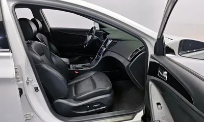 Hyundai Sonata 2010, 158757 км, за 2185.43 USD - фото 11