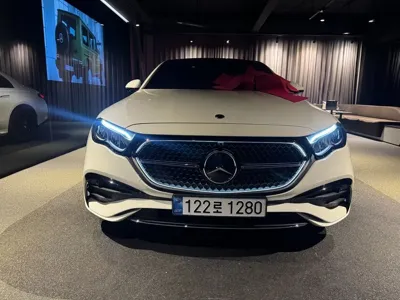 Mercedes-Benz E-Class 2026, 258 км, за 27241.7 USD