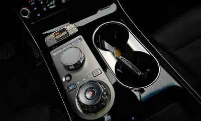 Genesis GV70 2025, 3254 км, за 30083.99 USD - фото 9
