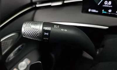 Genesis GV70 2025, 3254 км, за 30083.99 USD - фото 28