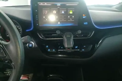 Toyota C-HR 2018, 49600 км, за 9918 USD - фото 15