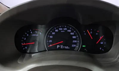 Kia Canival 2012, 157750 км, за 2593.77 USD - фото 8